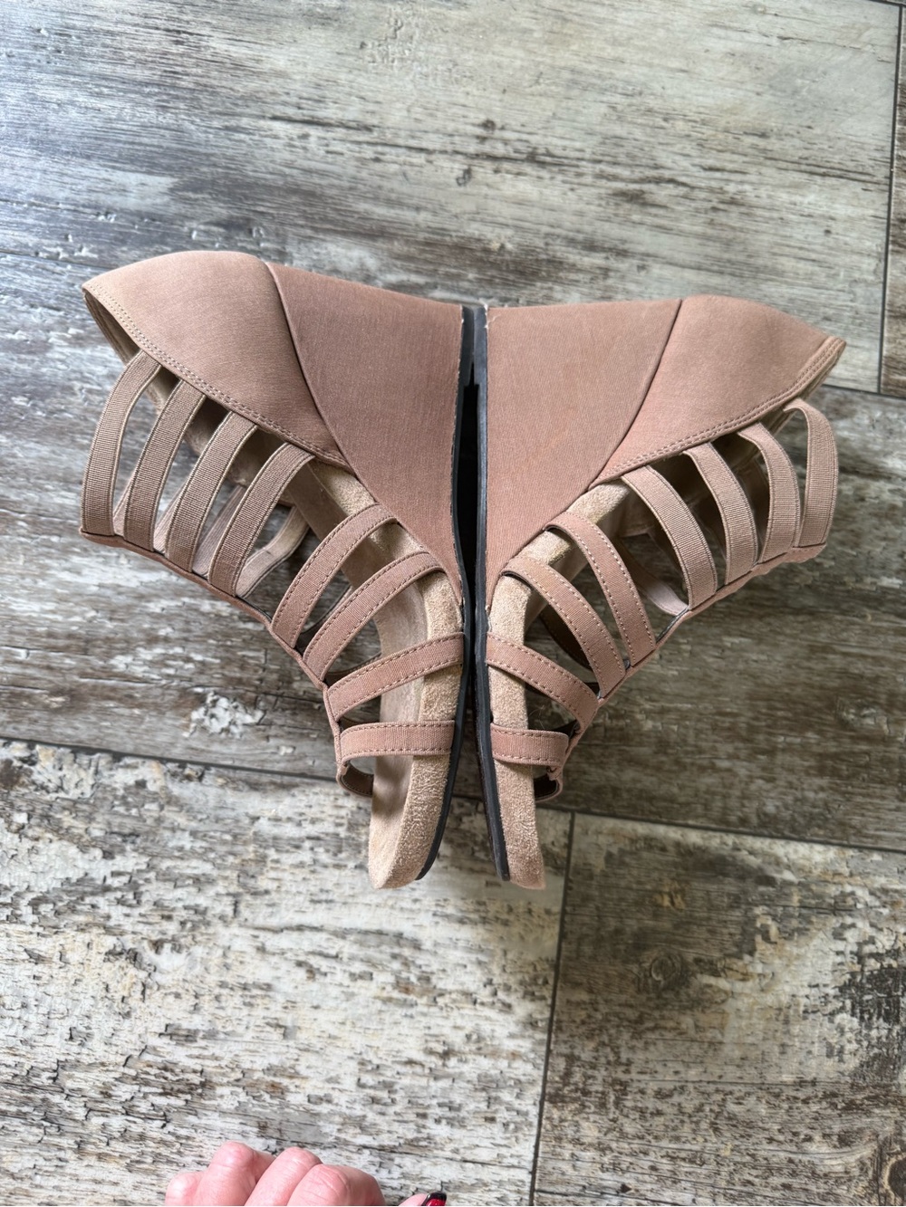 2 for $20 sale: Lifestride beige / mushroom strappy wedge Helena sandals - 8.5 - Picture 4 of 9